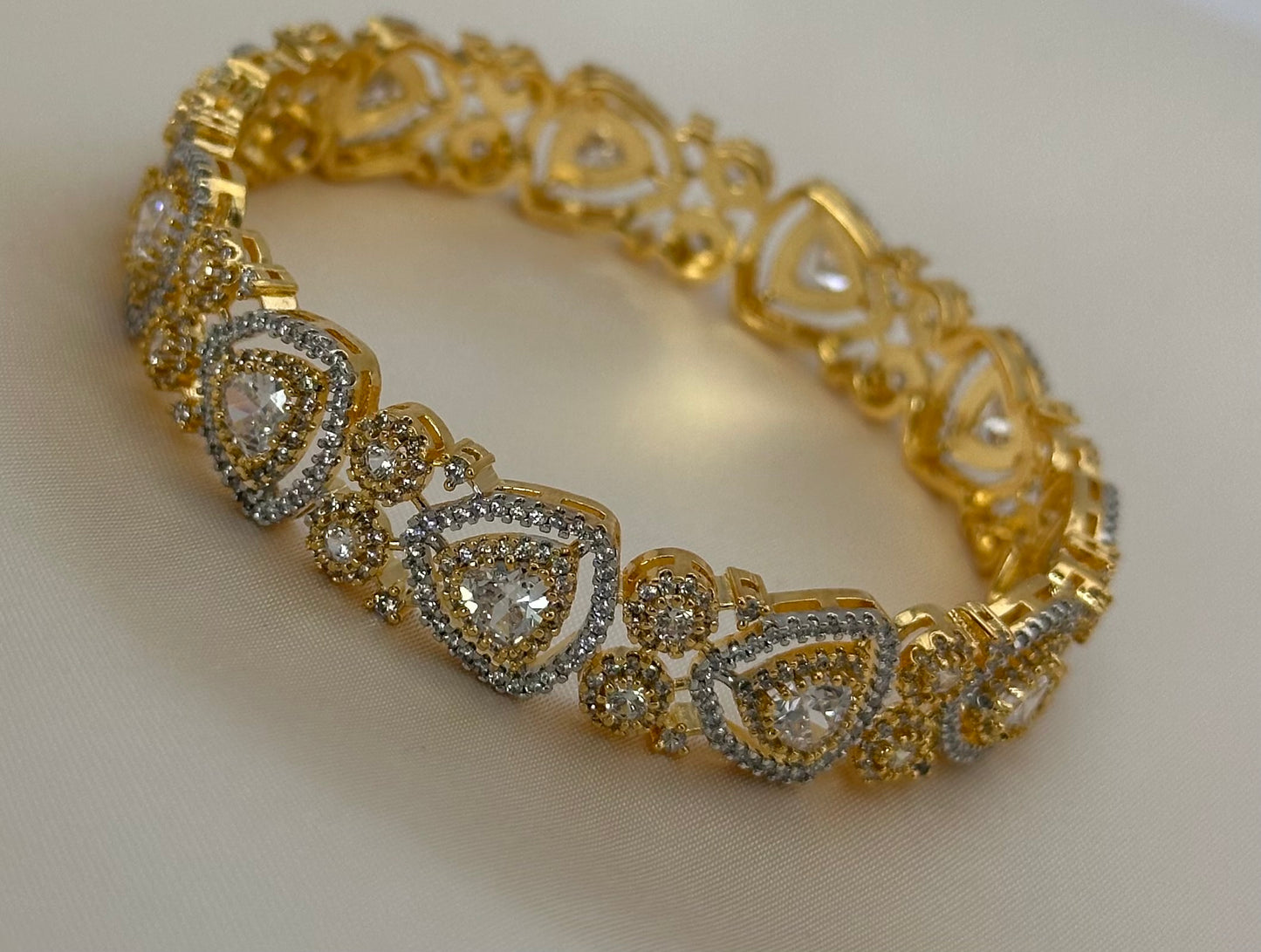 Aurelia Bangle
