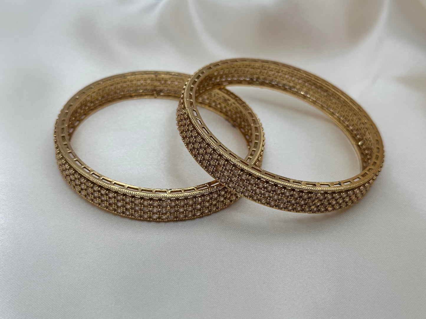 Lumière Bangles